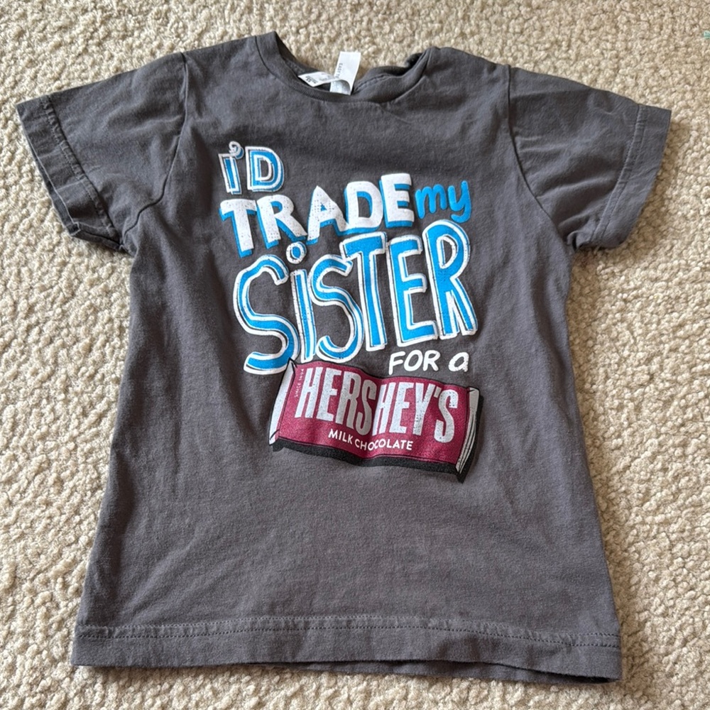 Kids Hershey’s Gray Graphic T-Shirt - Size XS